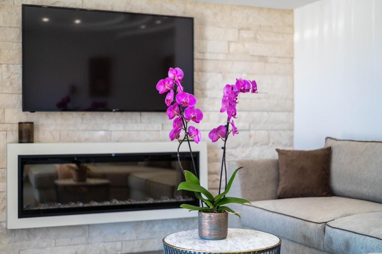Big Blue Suites Gf Ierapetra  Luaran gambar